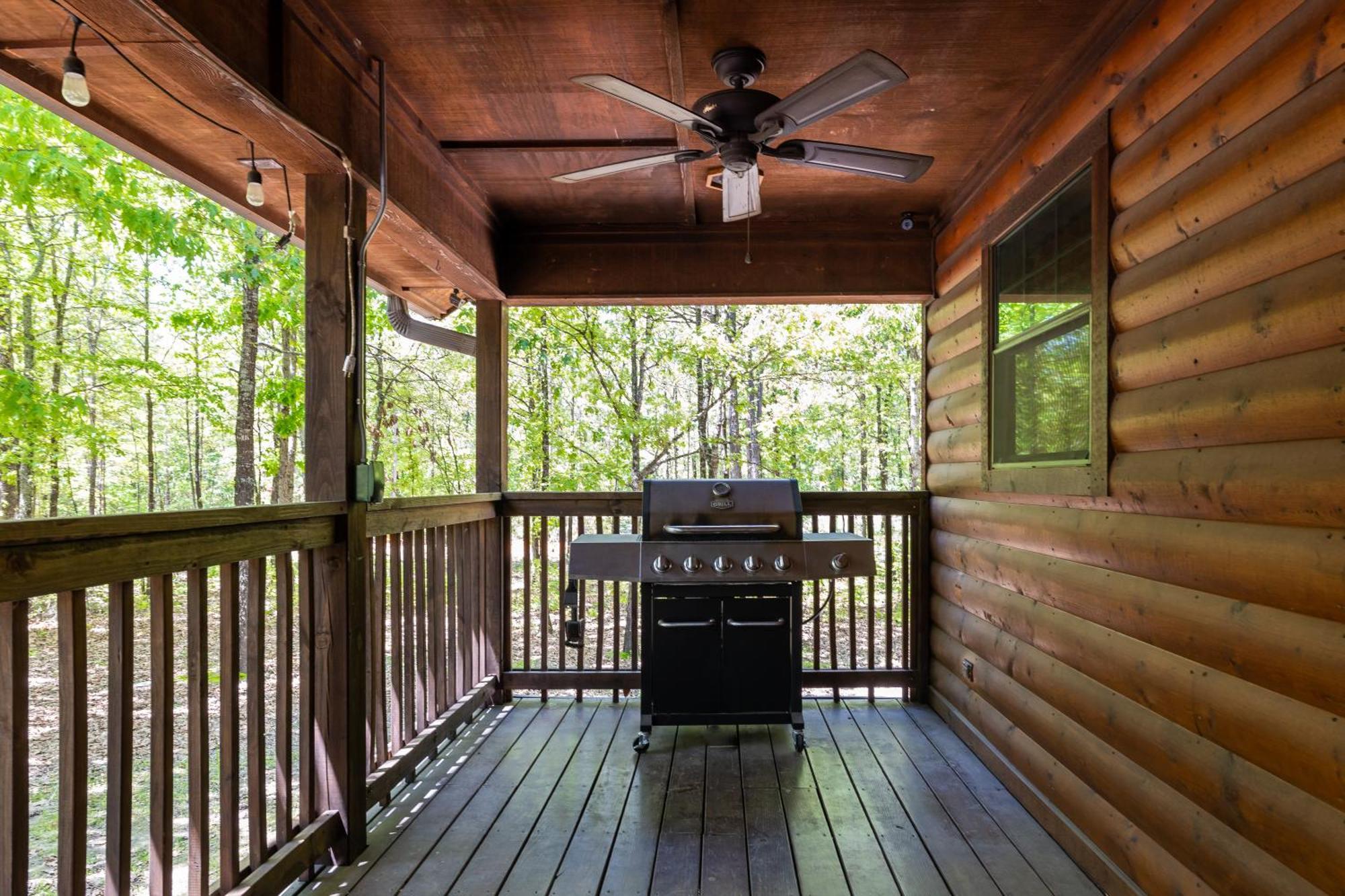 Cross Timbers Cabin On The Grove'S 25-Acres 布罗肯鲍 外观 照片
