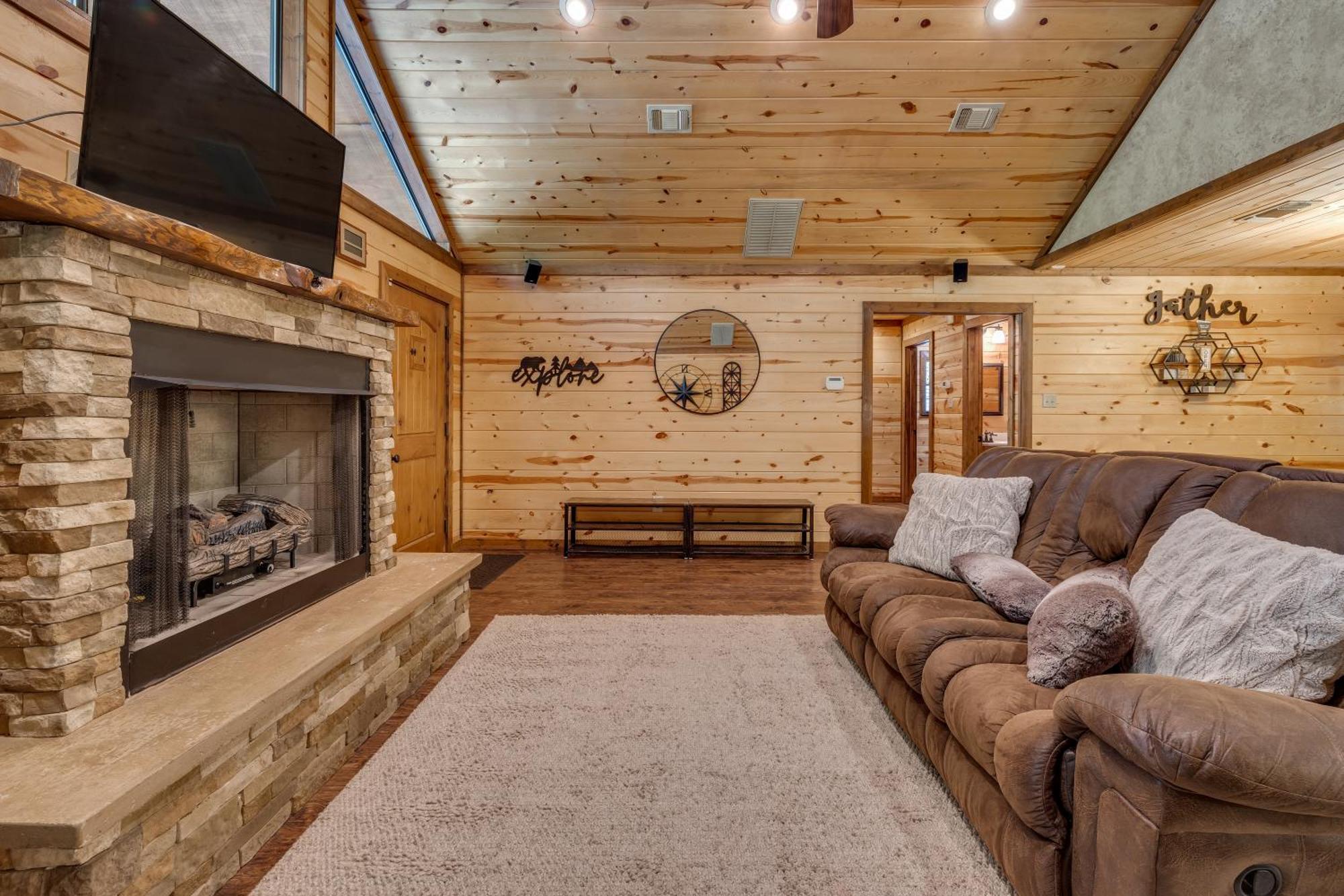 Cross Timbers Cabin On The Grove'S 25-Acres 布罗肯鲍 外观 照片