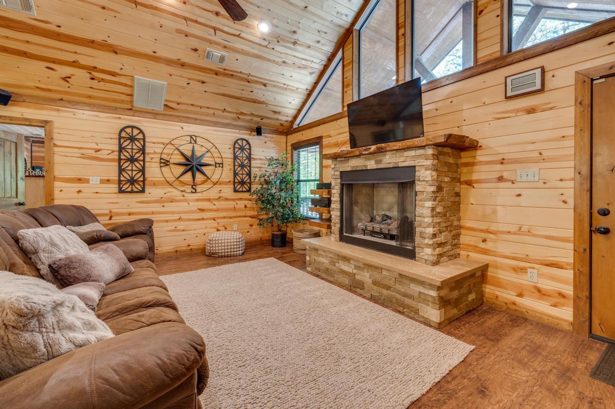 Cross Timbers Cabin On The Grove'S 25-Acres 布罗肯鲍 外观 照片